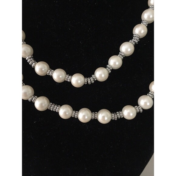 Vintage Chaps Faux Pearls Glass Beads Necklace with Silver Tone Beads & Clasp - Picture 4 of 9
